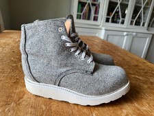 MENS MARK McNAIRY GREY FELT