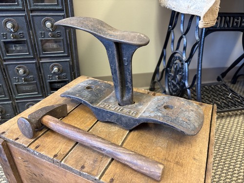 Antique cast iron - antique, cobbler