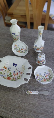 Piece set aynsley cottage - of,