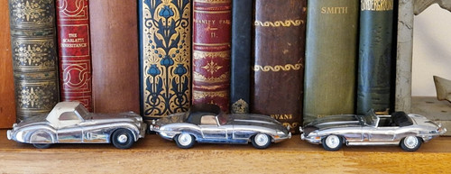 Corgi chrome jaguar type - corgi,