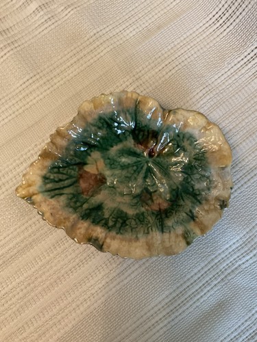 1880s majolica begonia leaf - majolica,