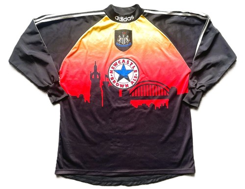 Newcastle goalkeeper shirt - newcastle,