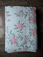V&A Quilted Bed Throw/Bed Spread. Floral Pattern 230 x 265 cms Scalloped edged.