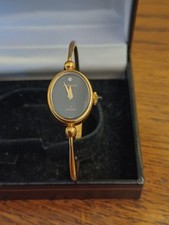 Vintage ACCURIST Ladies Gold
