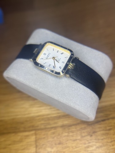 Vintage gucci square quartz - gucci,