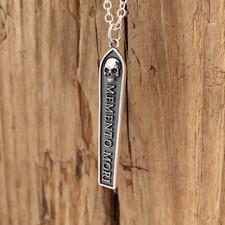 Memento Mori Skull Vertical