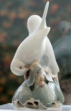 ROYAL COPENHAGEN Lovebirds Figurine ~ 402 ~ Excellent