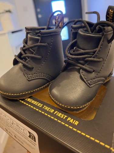 Martens baby boots size - martens,
