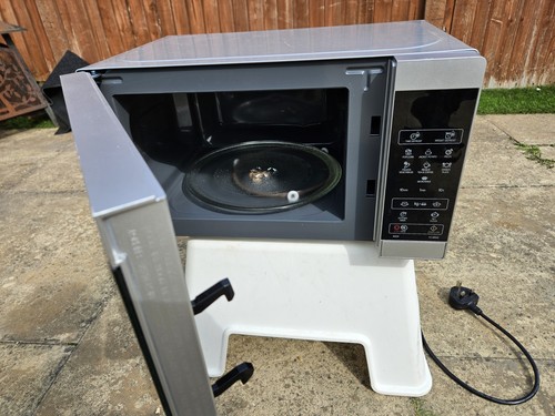 Sharp ms02u 20l - yc-ms02u-s, 800w