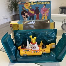 1968 Beatles Yellow Submarine