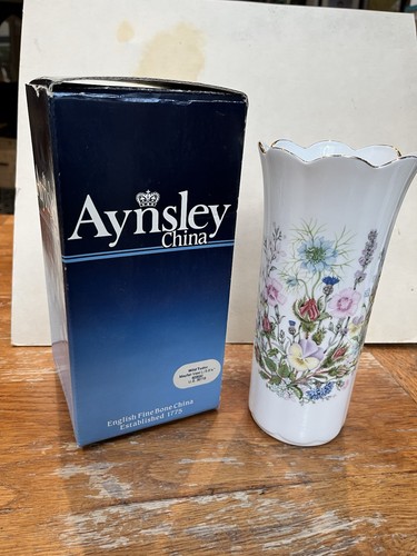 Aynsley fine bone china - bone,