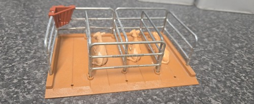 Britains farm animal pen - britains,