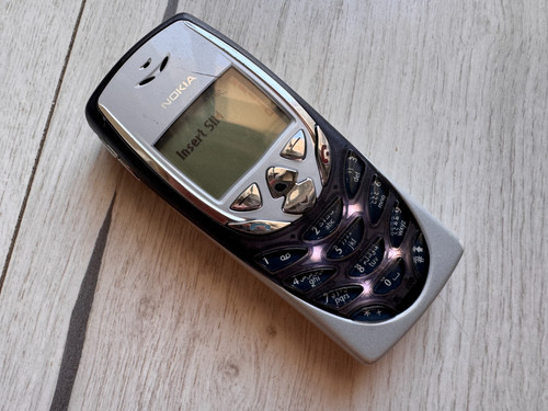 Nokia 8310 classic - 8310, gsm