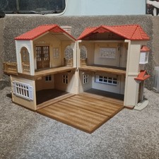 Sylvanian Families Red Roof
