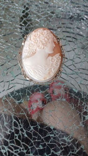 Cameo brooch antique - cameo,