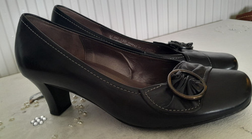 Ladies black leather slip - ladies,