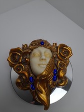 Beutiful Art Nouveau Candle