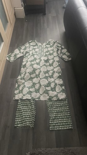 Green and white kurta set - white, with