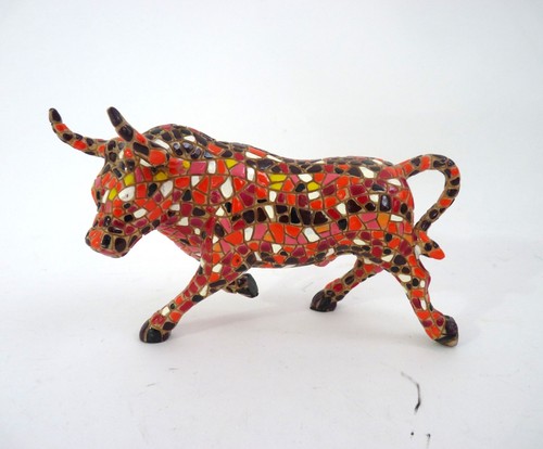 Red mosaic spanish - red, bull