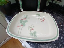 WEDGWOOD RASPBERRY CANE