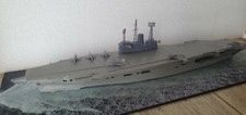 HMS Ark Royal (R09) 1/700