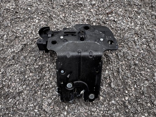 Genuine audi boot lock fits - genuine,