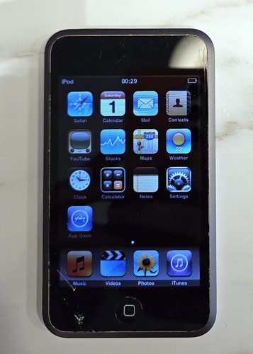 Apple ipod touch 1st - ipod, 8gb