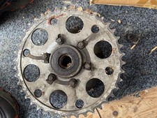 GSX 1100 EFE Sprocket Carrier