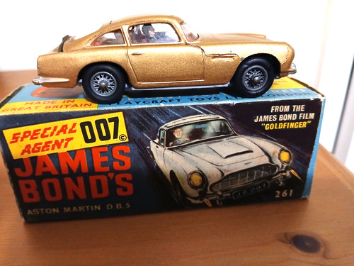 Corgi james bond - corgi, martin