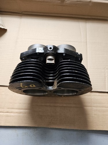 Stud 650 triumph barrels - 9,