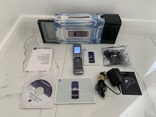 Motorola MOTO  Krzr k1 Motorola flip phone / KIT