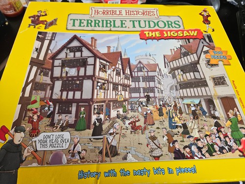 Horrible histories 300 piece - 300,