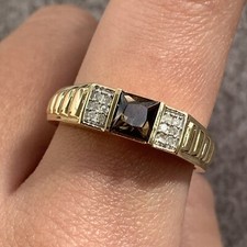 9 ct Gold Ring Smoky Quartz &