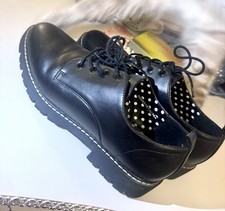 LADIES BLACK LACE UP SHOES