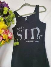 🎄NEXT LEVEL🎄 Black/White