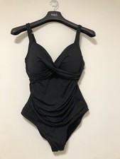 M&S Secret Slimming Sun Smart