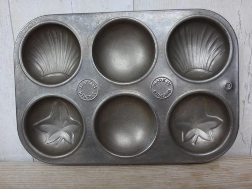 Vintage cake bun baking tin - vintage,