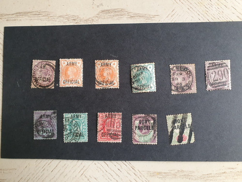 Queen victoria officials - victoria, gb