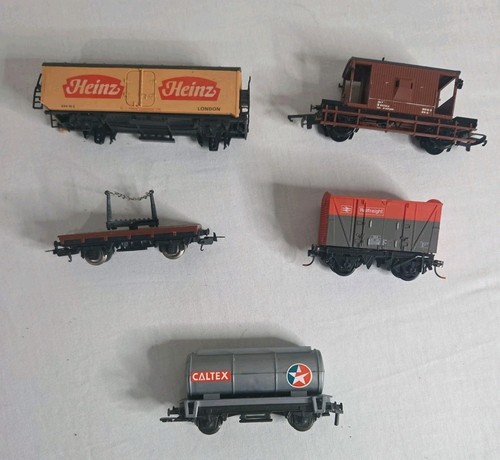 Vintage train carriage - 5,