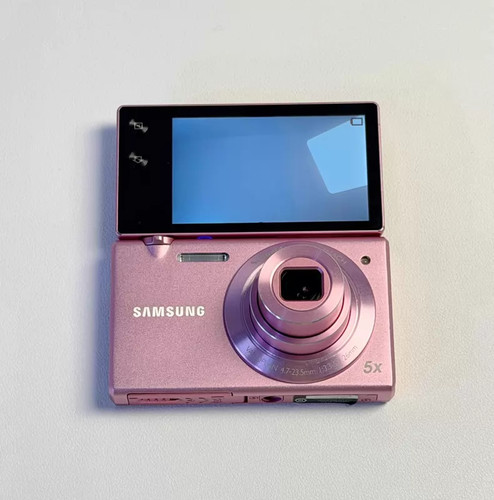 Samsung mv800 flip out - samsung, flip-out