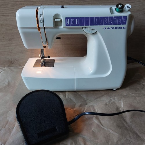 Janome 555 mini white - janome,