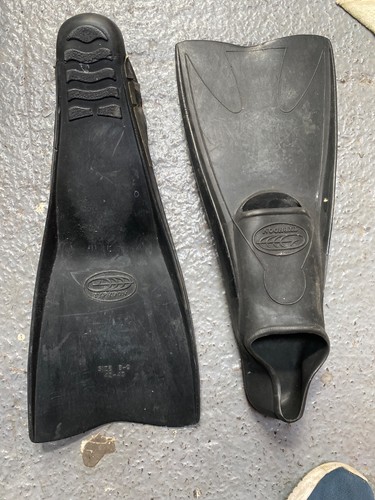 Typhoon vintage div fins size - div,