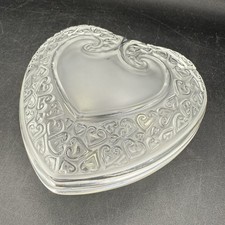 Vtg Lalique Crystal Heart Dresser Trinket Box Clear 4 1/4" Boite Coeur Frosted