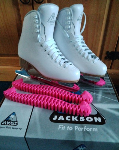 Jackson 500 ice skates size - 500, 37