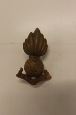MILITARY BADGE ROYAL ARTILLERY