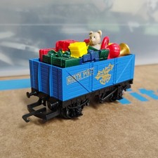 Hornby SANTA EXPRESS Gifts