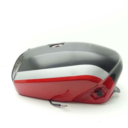 Genuine suzuki gsx 750 - genuine,