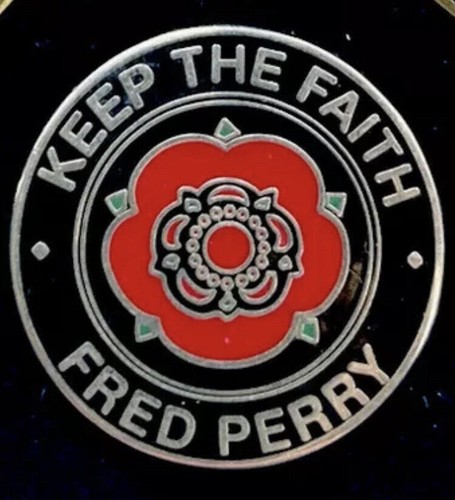 Fred perry lapel pin badge - fred,