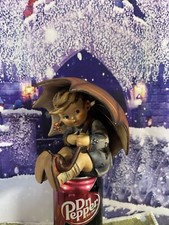 Goebel Hummel Umbrella Girl Tmk4 Mint Condition 