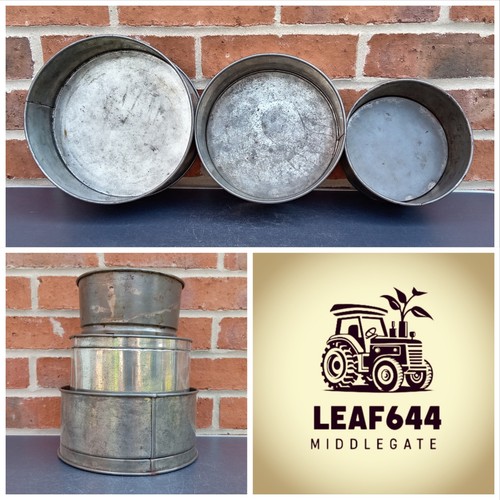 Vintage cake tins - cake, baking